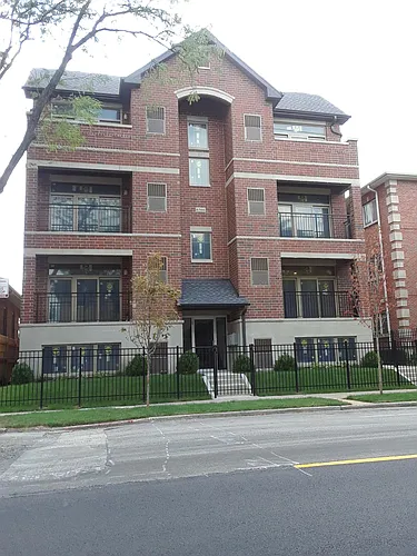 6566 N Northwest Hwy Photo 1