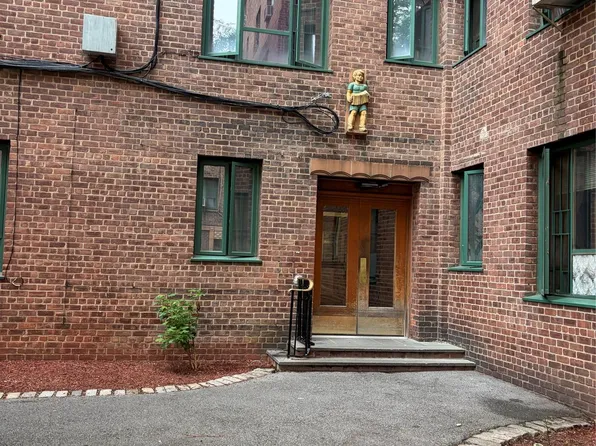 1501 Metropolitan Avenue #10D, Bronx, NY 10462