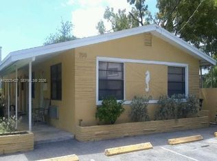 700 NE 1st Ct Unit 2, Hallandale, FL 33009