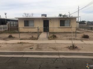 397 Magnolia Ave, El Centro, CA 92243
