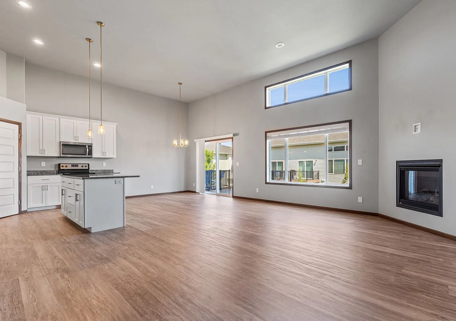 3365 Prairie Heights Way — Photo 3