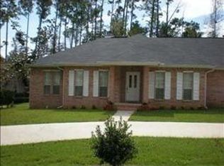 6647 Ahekolo Cir, Diamondhead, MS 39525