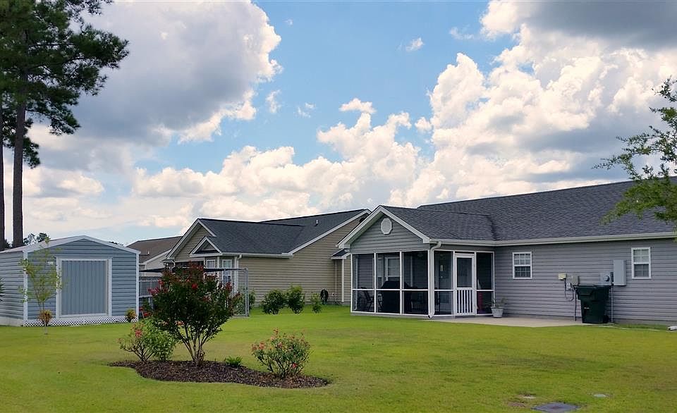2nd image of 1052 Augustus Dr
