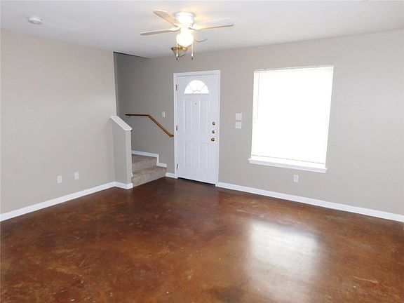 3rd image of 7206 Meador Ave #B
