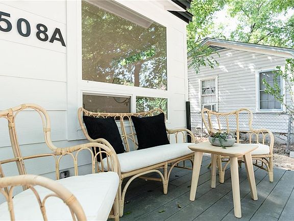 5th image of 3508 Robinson Ave #1