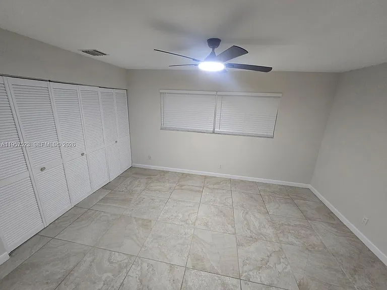 5151 W Oakland Park Blvd #303 — Photo 6