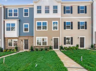 44 Brookfield Mews, Ranson, WV 25438