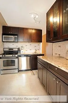 Sold by Bond New York | media 1