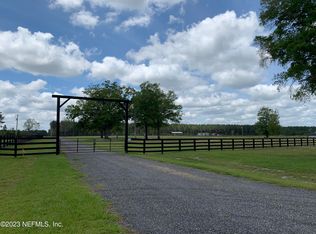 7527 Lucky Seven Ranch Rd, Macclenny, FL 32063