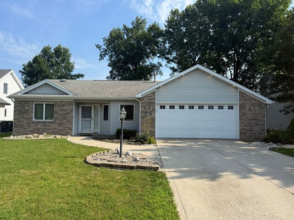 5018 Goldfinch Ln