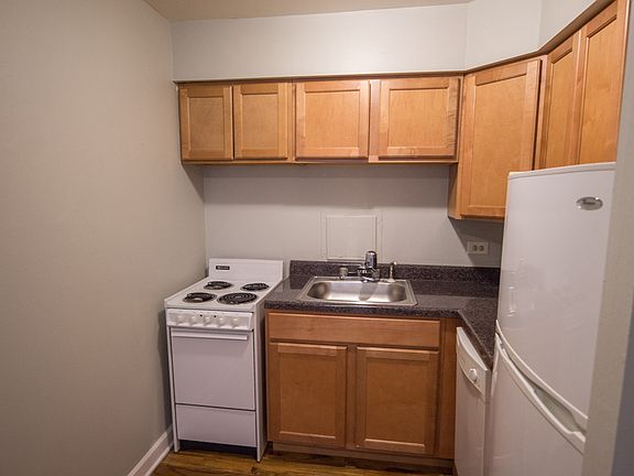 4th image of 1446 N Dearborn St APT 3D