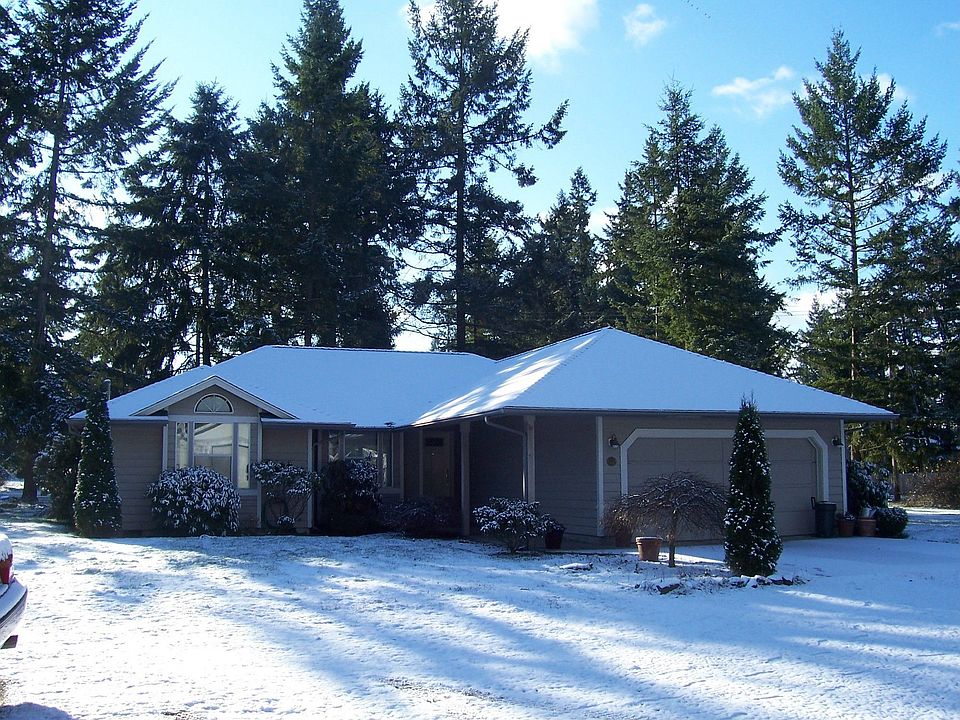 1st image of 15917 6th Ave E