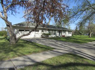 1701 3rd St S, Moorhead, MN 56560