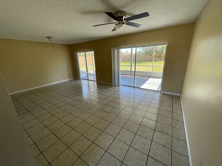 5408 Mariner Blvd — Photo 19