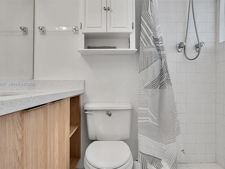 8650 SW 67th Ave #1025 — Photo 23