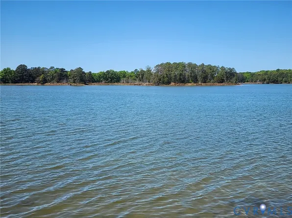 0 Indian Banks Rd, Farnham, VA 22460