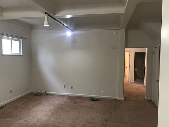 3rd image of 315 W 5th St APT 1
