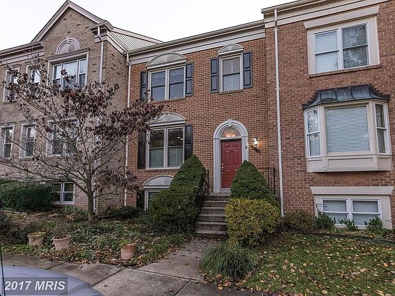 2nd image of 5123 Winding Woods Dr
