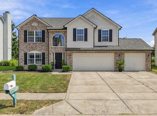 8017 Branch Creek Dr, Indianapolis, IN 46268