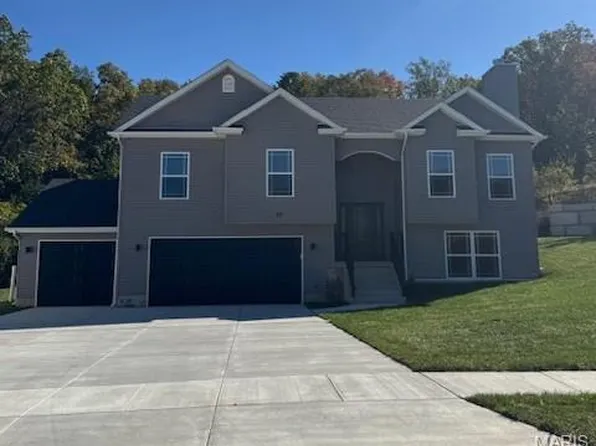 70 Konert Cir, Fenton, MO 63026