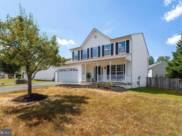6 Saint Jacquelyns Ct, Stafford, VA 22556