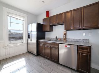 481 Cambridge St #2, Worcester, MA 01610