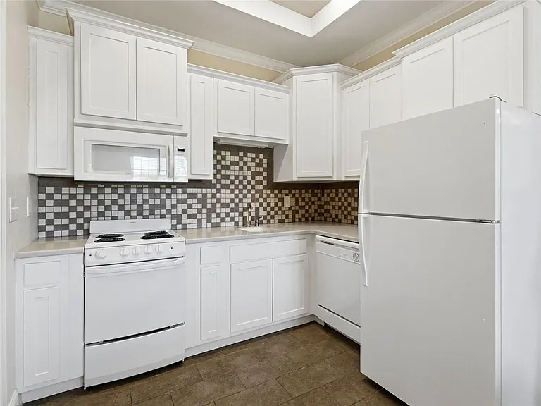 150 Apple Seed Ct #131 — Photo 34