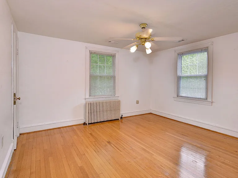 39 Westover Rd — Photo 29