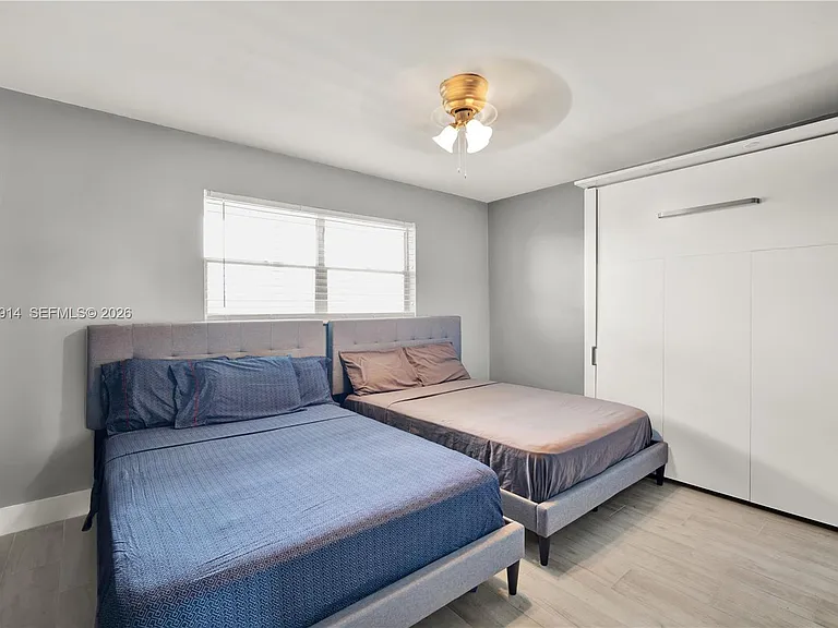 950 Hillcrest Dr #414 — Photo 21