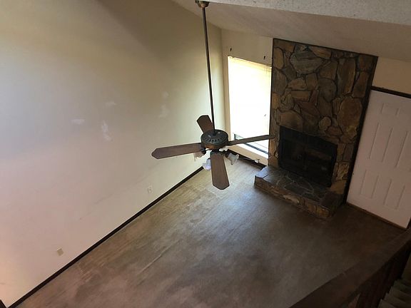 3rd image of 6515 Lanier Dr E #E