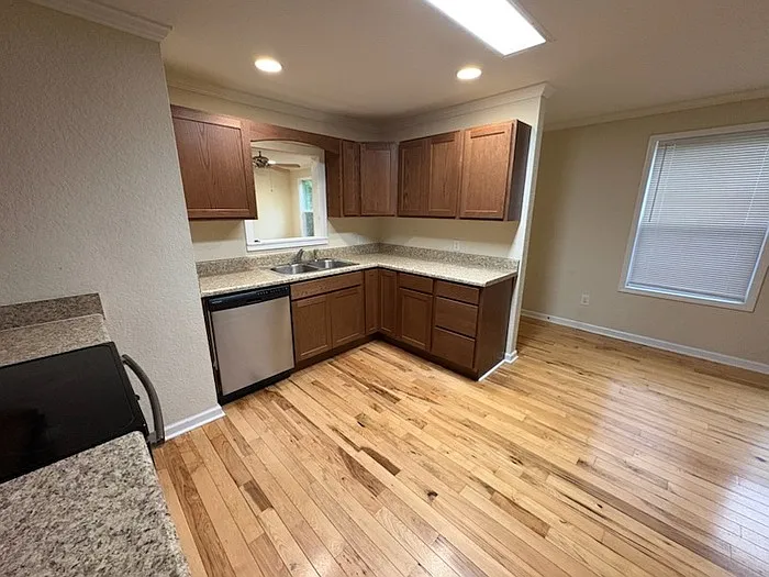 101 Imperial Dr — Photo 15