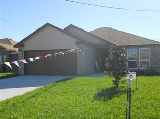 106 Moss, Odem, TX 78370