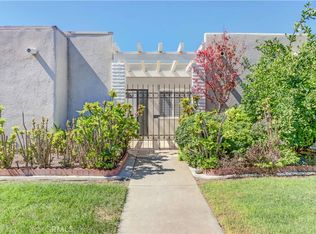 2005 Via Mariposa W Unit B, Laguna Woods, CA 92637