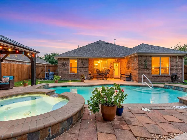 2526 Winged Dove Dr, League City, TX 77573