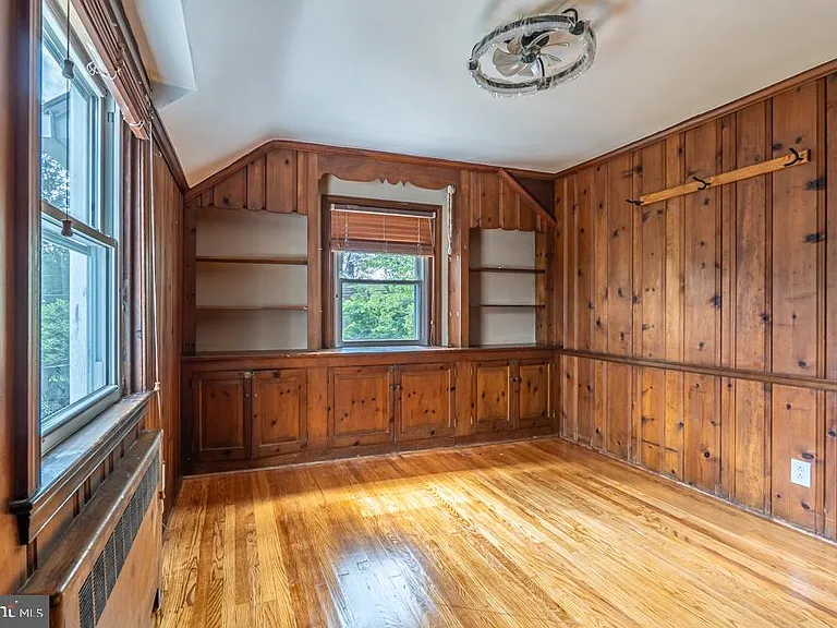 644 Meetinghouse Rd — Photo 36
