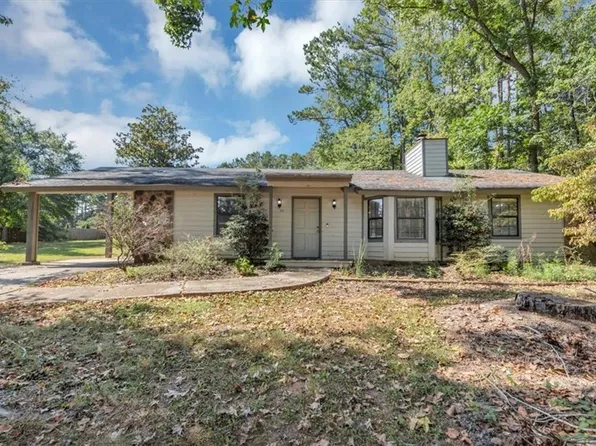 22 Barberry Dr, Newnan, GA 30265