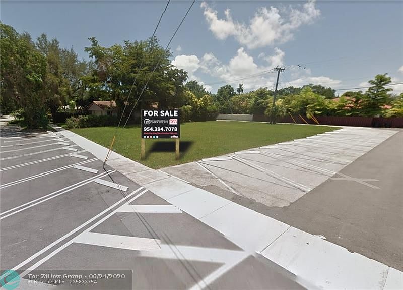 1st image of 230 NE 97th St