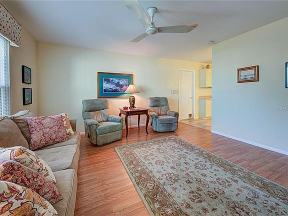 4th image of 8441 Boulton Ct