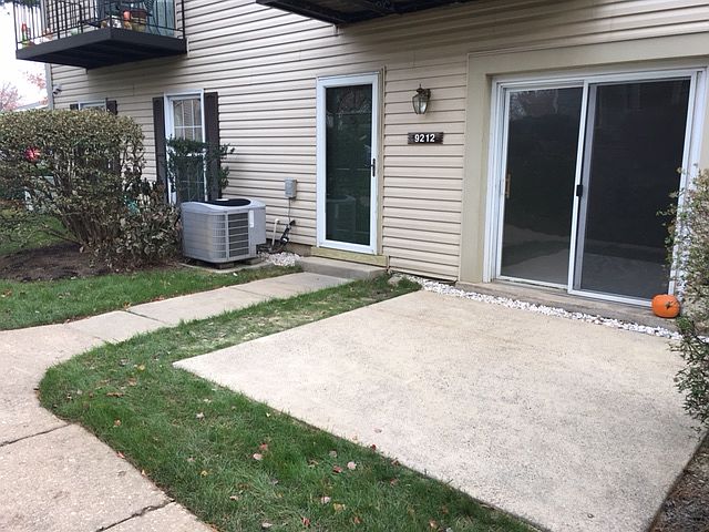 Entrance and outside patio.
