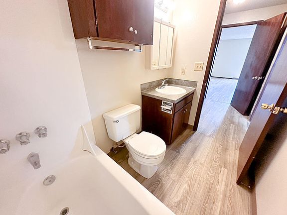 5th image of 1124 10th St #11096859