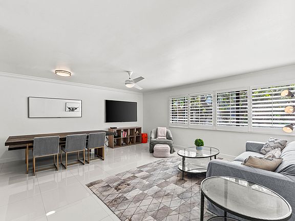 4th image of 250 S Ocean Boulevard #269