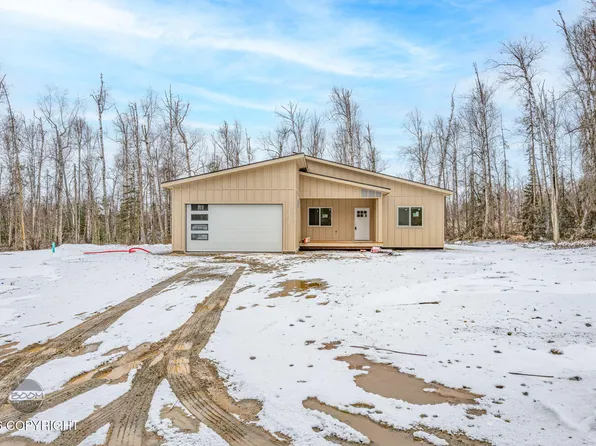 4332 S Gon Fishin Dr, Wasilla, AK 99623
