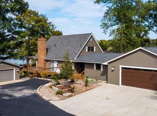 11952 Laguna Dr, Marion, IL 62959
