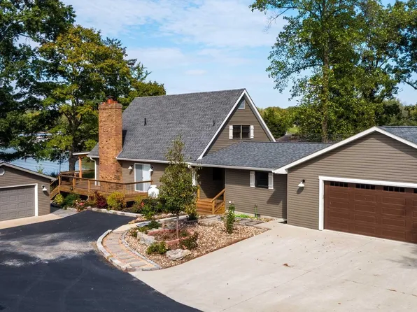 11952 Laguna Dr, Marion, IL 62959