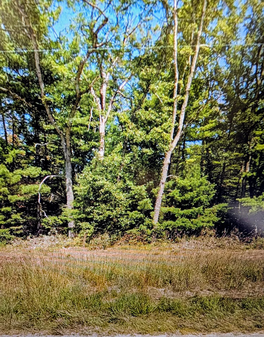 130 E Us Highway 10 photo 1
