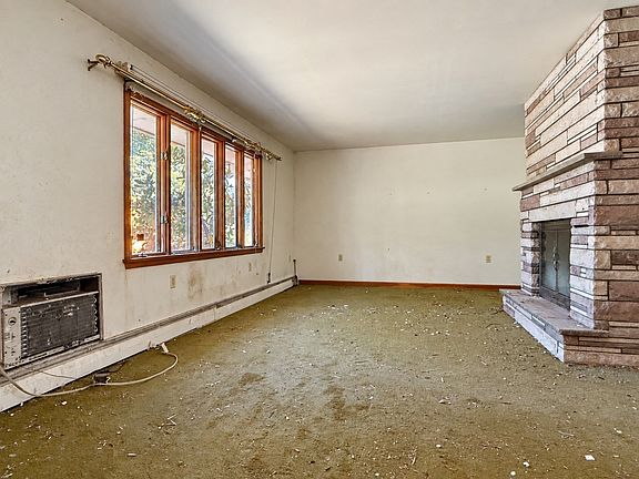 5th image of 15 Kelley Rd