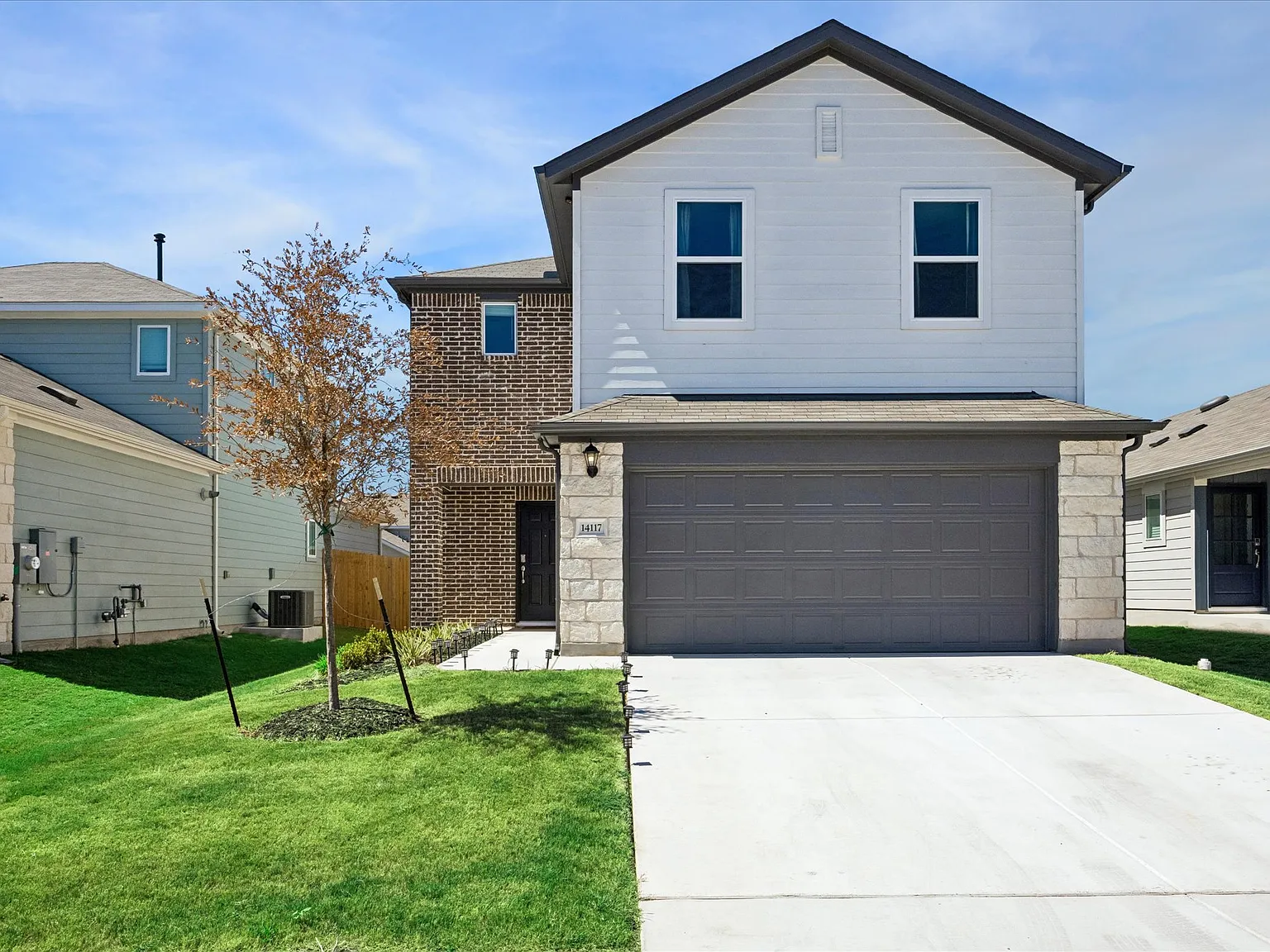 3 bed, 1726 sqft, $2,300 — Photo 1