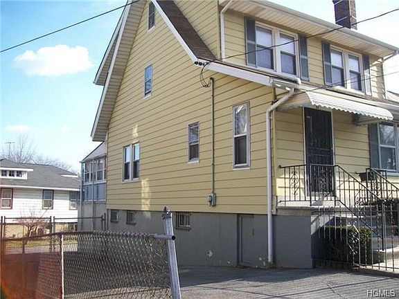 3rd image of 67 Wildwood Ave