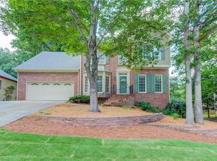 890 Springrock Dr, Lawrenceville, GA 30043