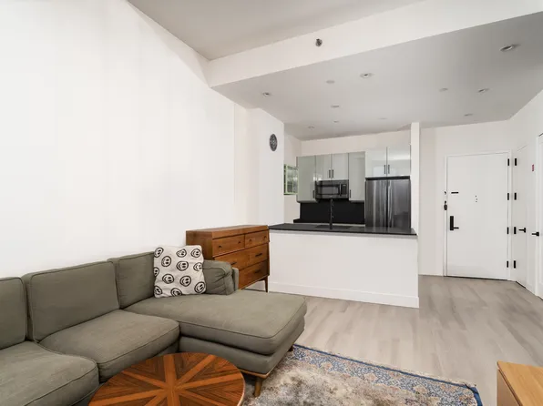 11-16 Main Avenue image 4 of 13